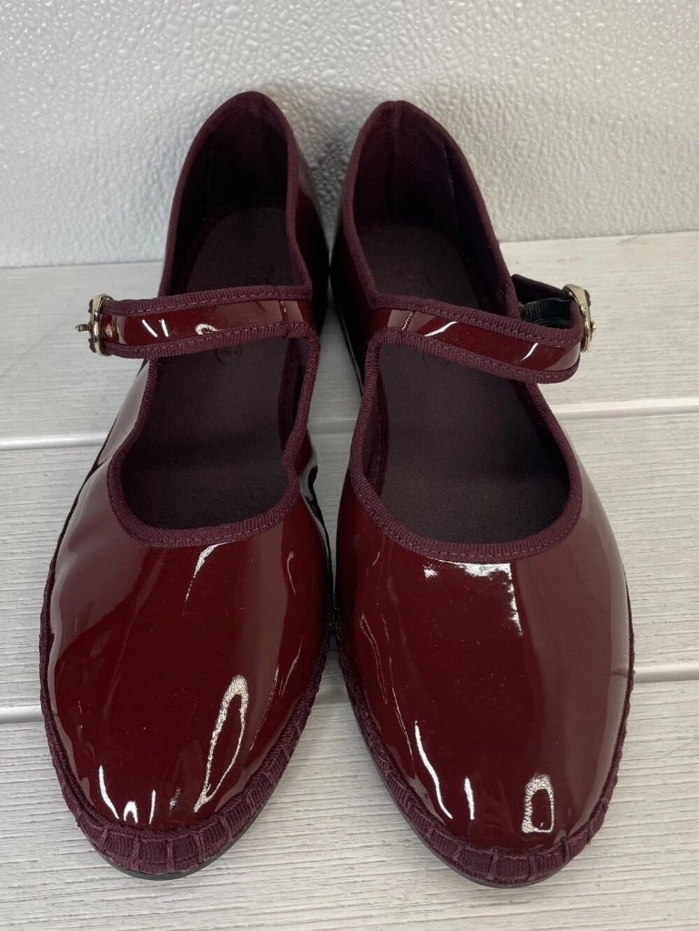 Flabelus Women's Size US 10 EU 41 Rosaura Burgundy Leather Mary Jane Flats